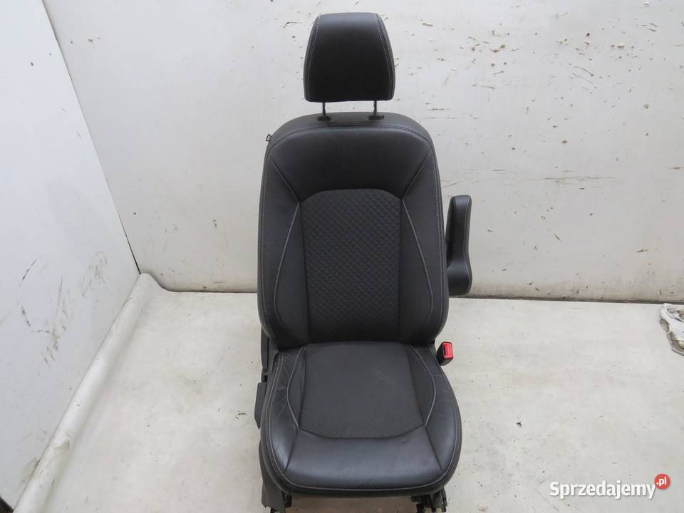 FOTEL PRAWY PRZEDNI PRZÓD FORD ECOSPORT osobowe