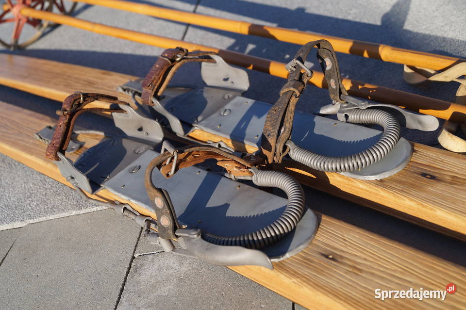 Stare narty jesionowe 185 z kijkami podkarpackie Pruchnik