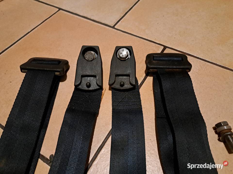 Pasy bezpieczeństwa Fiat126p Leszno