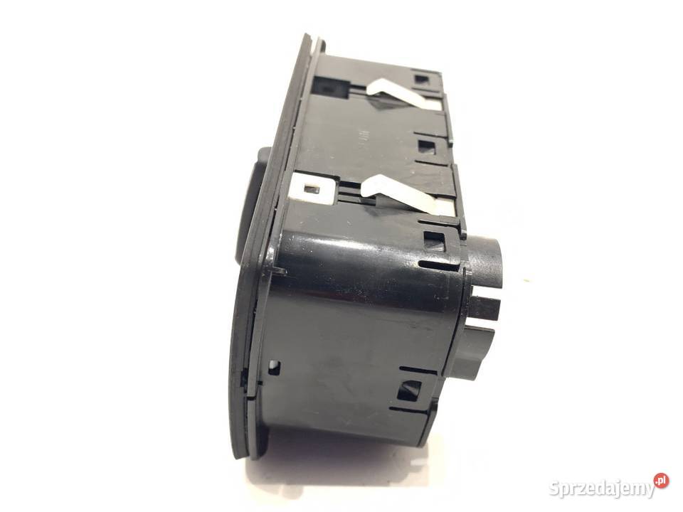 WŁĄCZNIK ŚWIATEŁ VW PASSAT B8 3G0941633H osobowe podkarpackie