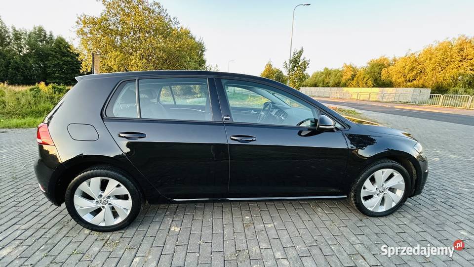 Volkswagen Golf VII 14 TSI DSG Sound 2018 Duninowo