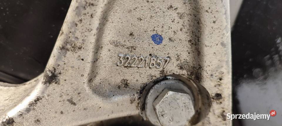 VOLVO XC40 ZWROTNICA PRAWY PRZÓD 32221857