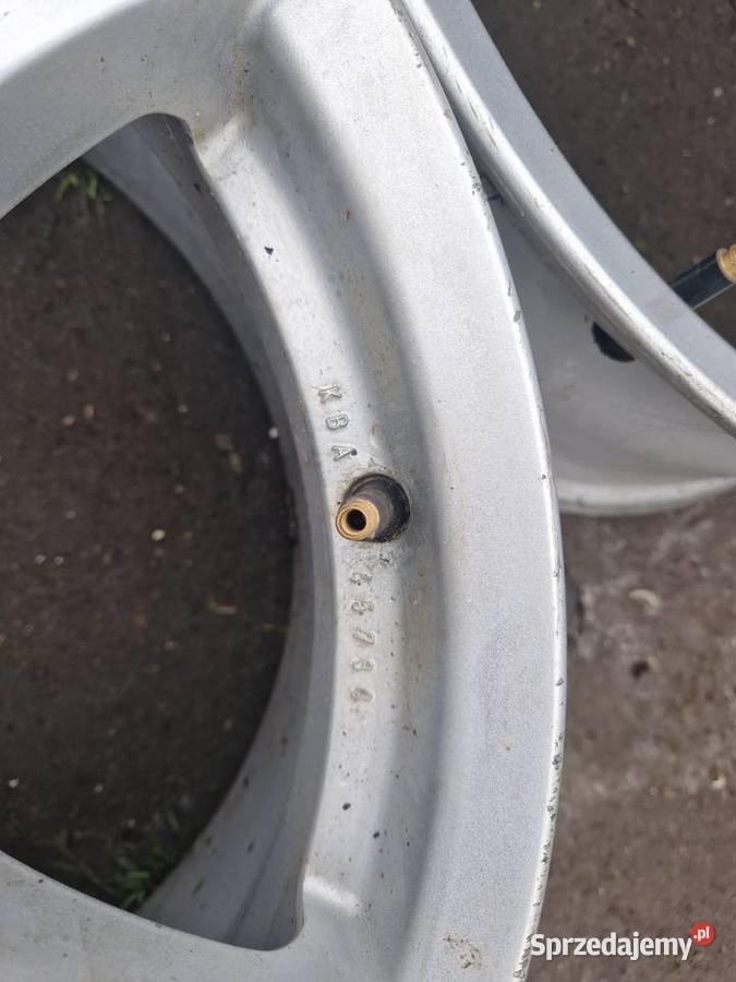 Alufelgi R18 5x120 BMW aluminiowe Ryczywół sprzedam