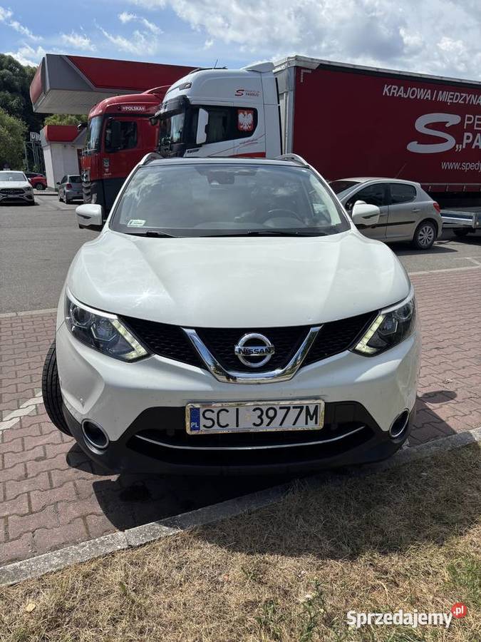 Sprzedam Nissan Qashqai 1.2 rok 2015 Salon Polska