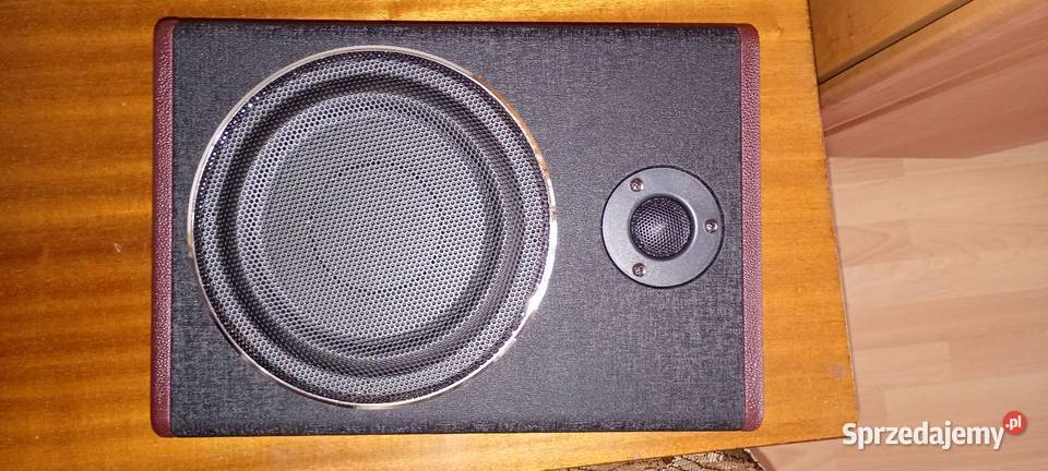Subwoofer aktywny nowy sprzedam