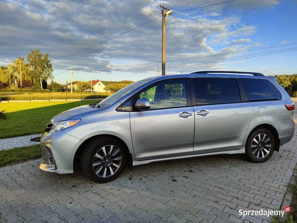 Toyota Sienna 2018 LPG 4x4 299KM Klecie