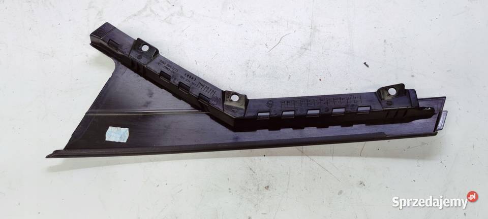 NAKŁADKA SŁUPKA PRAWY TYŁ AUDI A6 C8 4K9839904 Przystajń