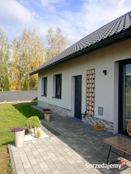 Sprzedam dom parterowy 100m2 garaż Brzezówka