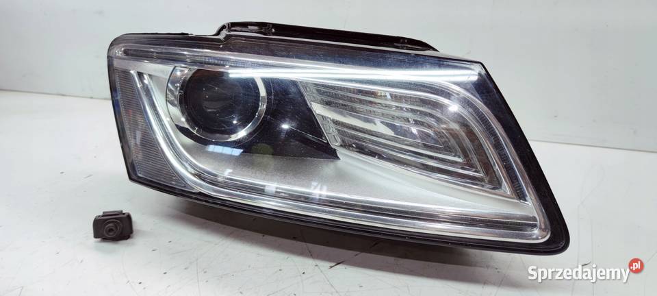 REFLEKTOR LAMPA PRAWY PRZÓD XENON LED AUDI Q5 8R Przystajń