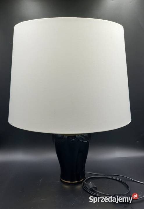 Lampa na czarnej ceramicznej nodze Wrocław