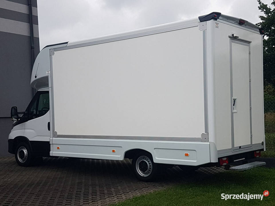 Iveco Daily KONTENER NISKOPODŁOGOWY 443x223x242 bluetooth Poręba sprzedam