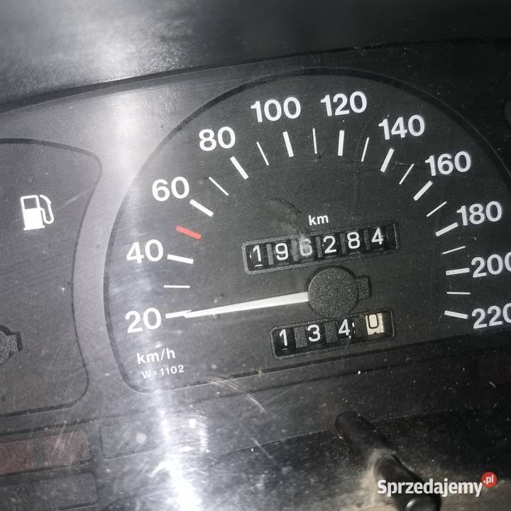 Zadbany opel Astra 14 8v gaz lpg Iwaniska sprzedam