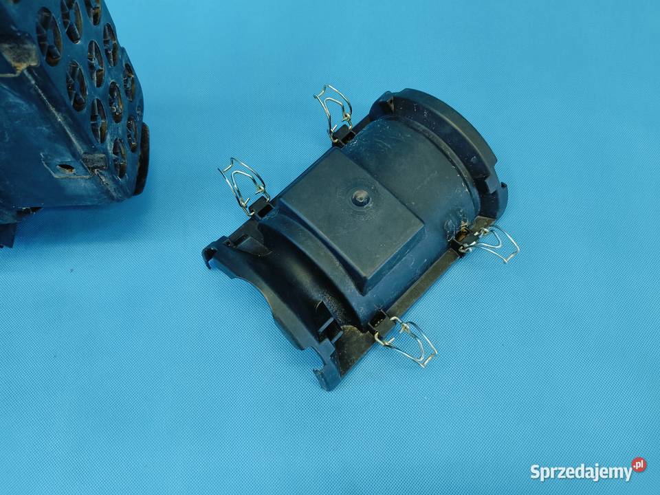 DEUTZ FAHR 5115 2020R STAGE 5 OBUDOWA FILTRA Stalewo sprzedam