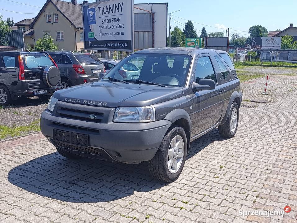 Auto świeżo sprowadzone w stanie na zdjęciach automatyczna