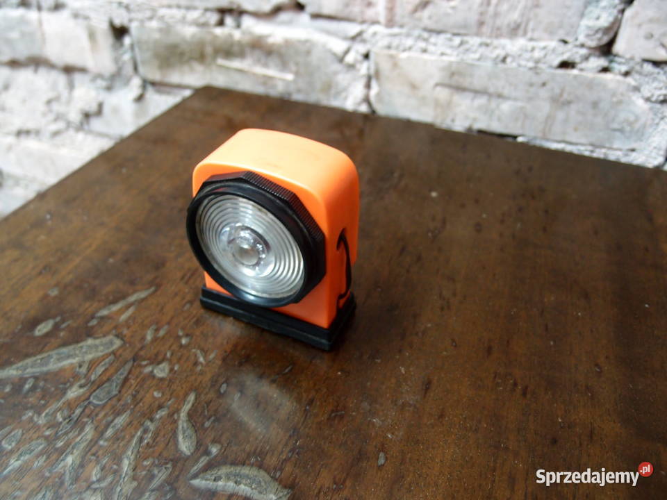 przenośna lampa samochodowa 12V produkcja PRL Łódź