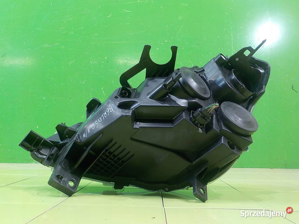 BERLINGO II III 16 HDI 10r lampa prawa przod osobowe Suków sprzedam