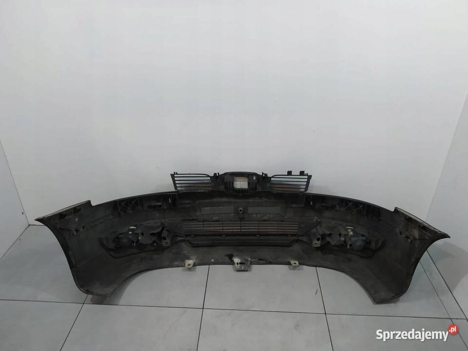 ZDERZAK PRZÓD CZARNY LEON I Seat Toledo II