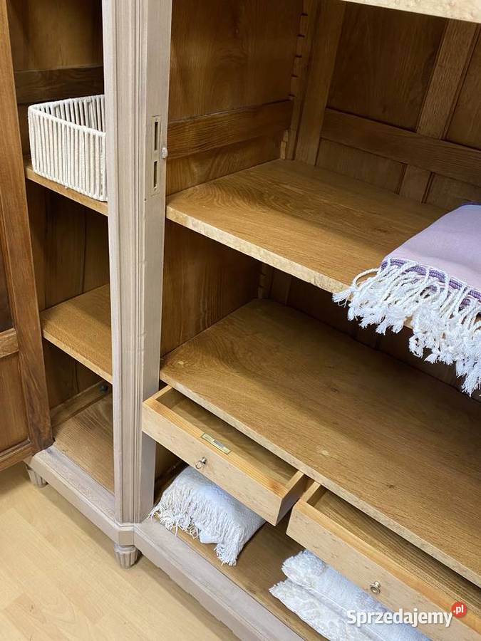Szafa kremowa garderoba 3drzwiowa Secesja Warszawa