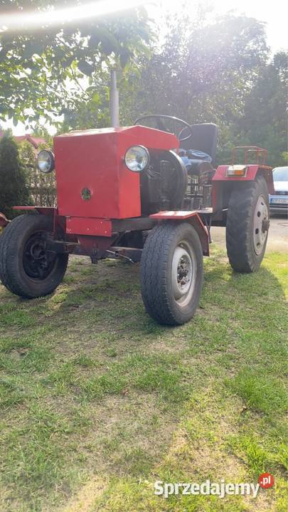 Sprzedam ciągnik esiok s12 Rusociny sprzedam