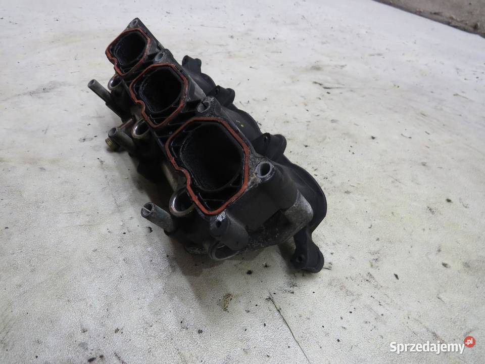 KOLEKTOR SSĄCY AUDI Q5 8R 32 FSI 96E133110S