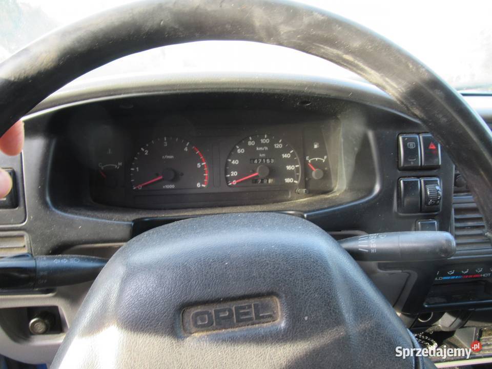 Opel Isuzu Campo 25 TD 4x4 Motoryzacja