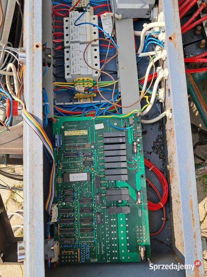 Złom elektronika kable mufy bezpieczniki Ostrowiec Świętokrzyski
