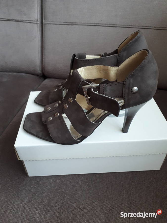 Nowe skórzane sandałki na obcasie Moda i Styl mazowieckie Warszawa