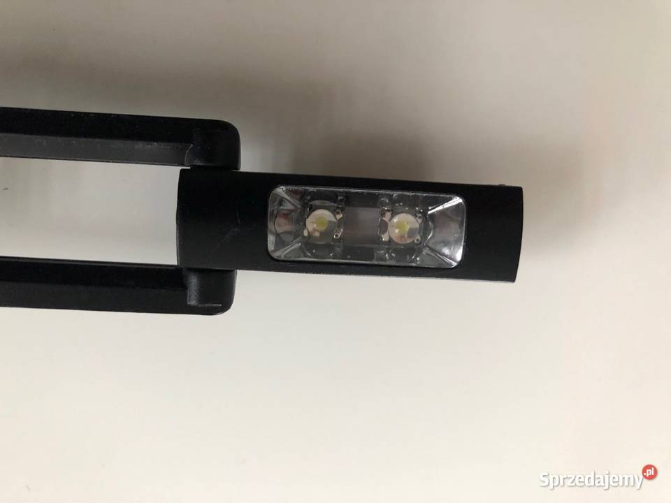 Latarki dwie sztuki metalowa i plastikowa lubelskie sprzedam