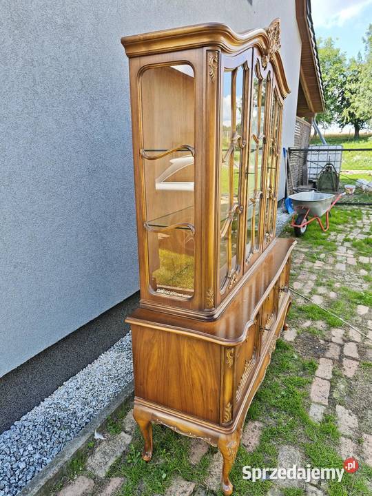 Witryna w stylu ludwikowskimWarrings