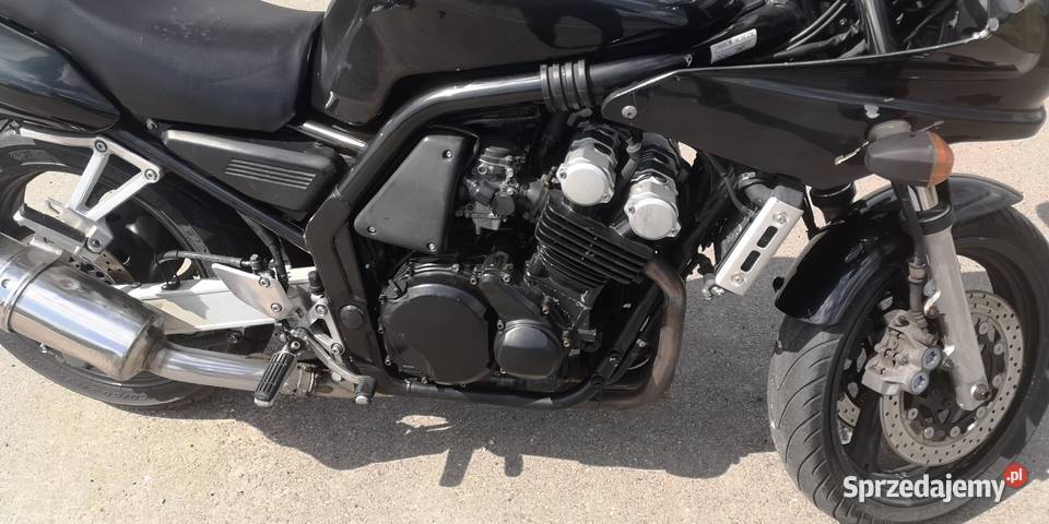 YAMAHA FZS 600 Fazer Urszulin