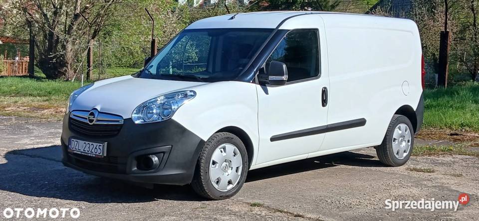 OPEL COMBO L2H1 Długi 2017 r 16 D wspomaganie kierownicy Wojcieszów