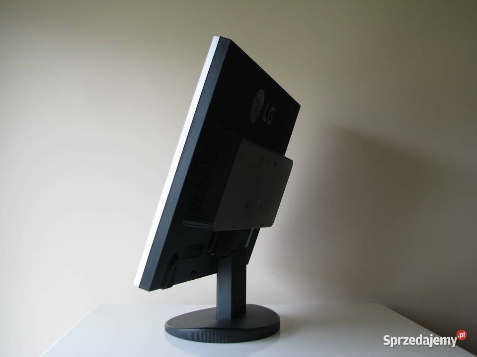 Monitor LCD do komputera LG Flatron L1952S 19 LG Brzegi