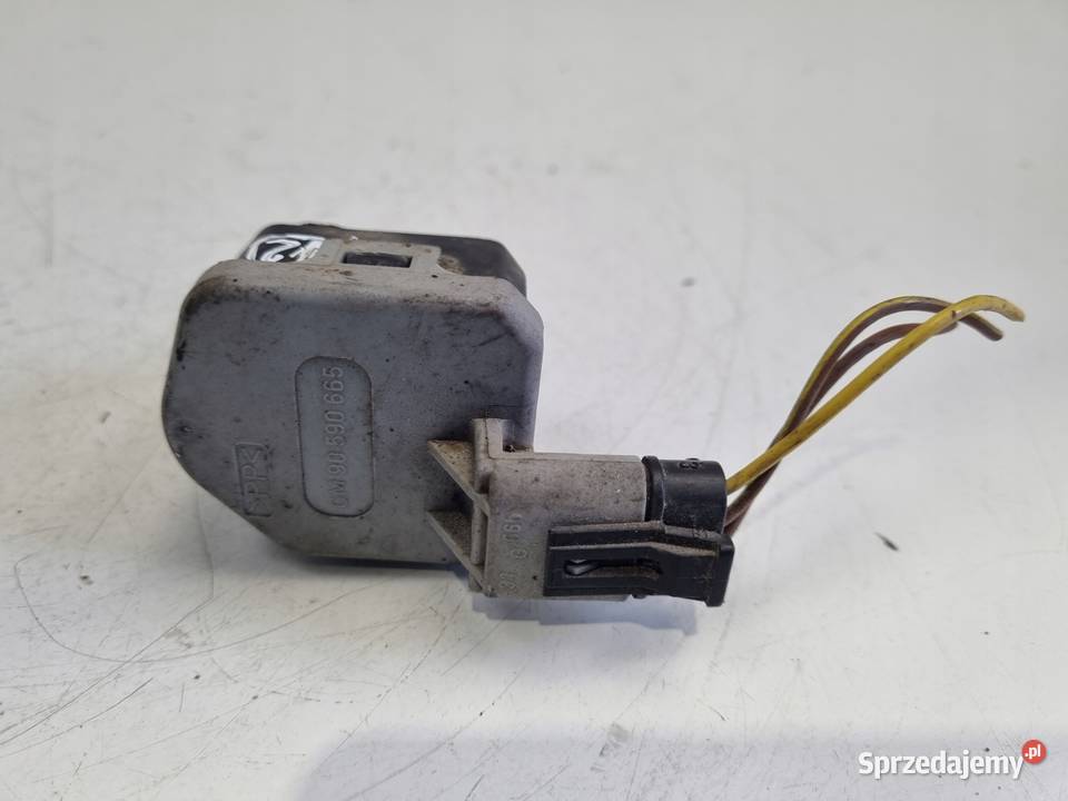 SILNICZEK REGULACJI LAMPY 90590665 Opel Astra G osobowe Rudka