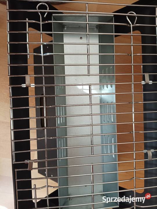 Sprzedam grill węglowy rozkładany turystyczny 44 sprzedam