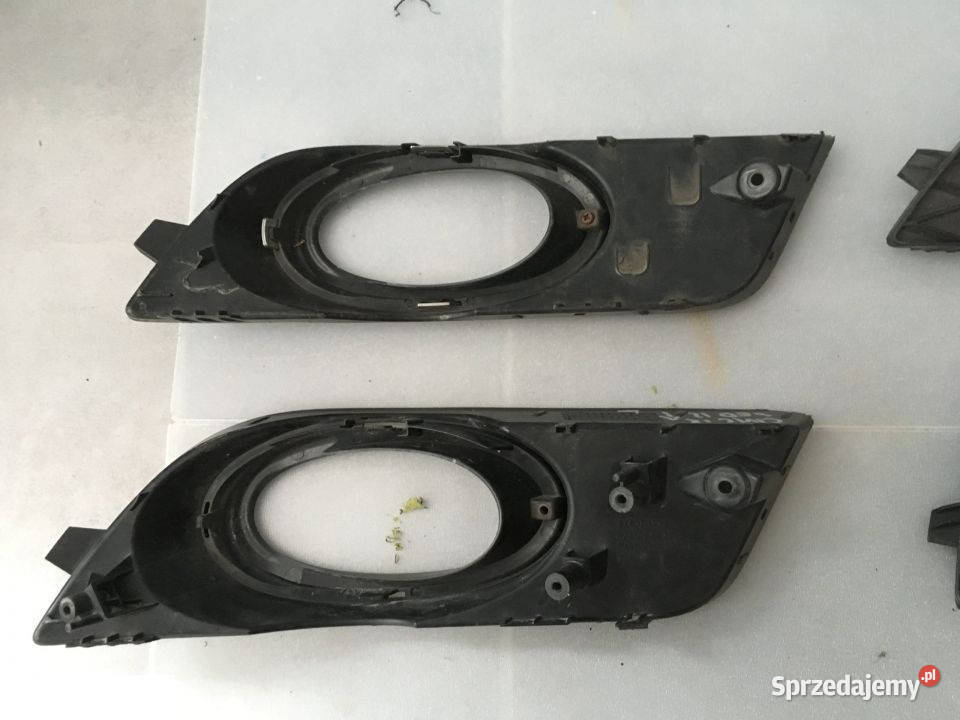 HONDA CIVIC SEDAN 2014 RAMKA HALOGENU LEWA Karoseria sprzedam