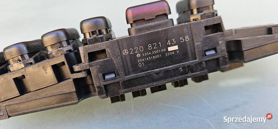 Panel przycisk awaryjnych mercedes w220 Pozostałe