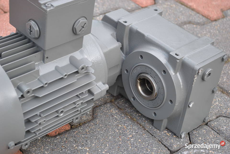 Motoreduktor 11kw 104obrmin SIEMENS