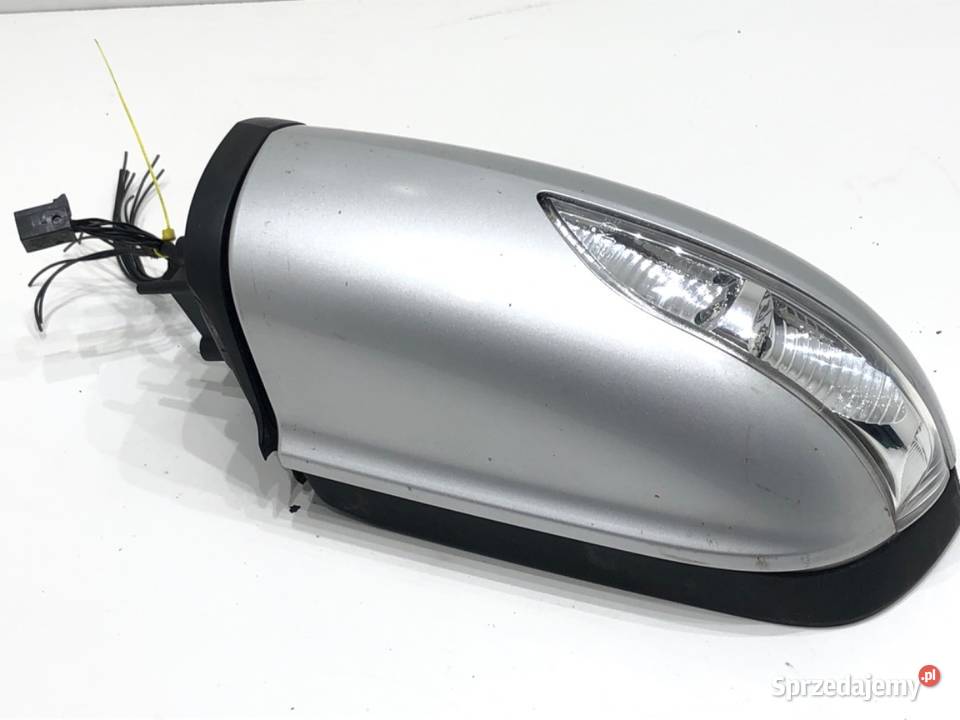 LUSTERKO LEWY MERCEDES W169 Hatchback 0412