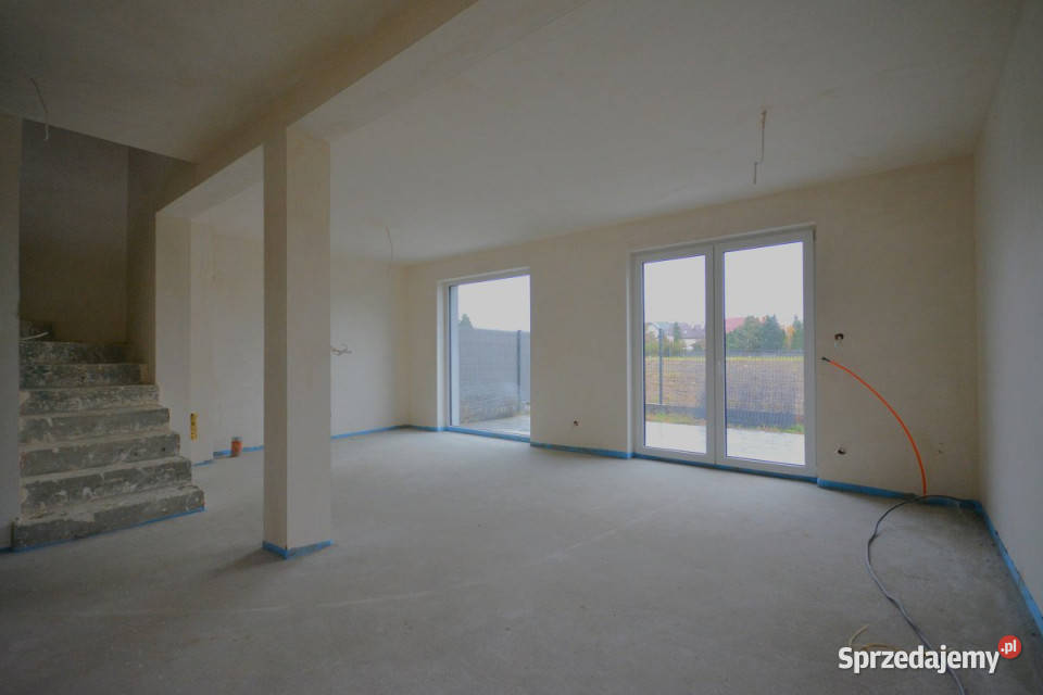 Dom bliźniak Rudka Kozłowiecka 100 metrów