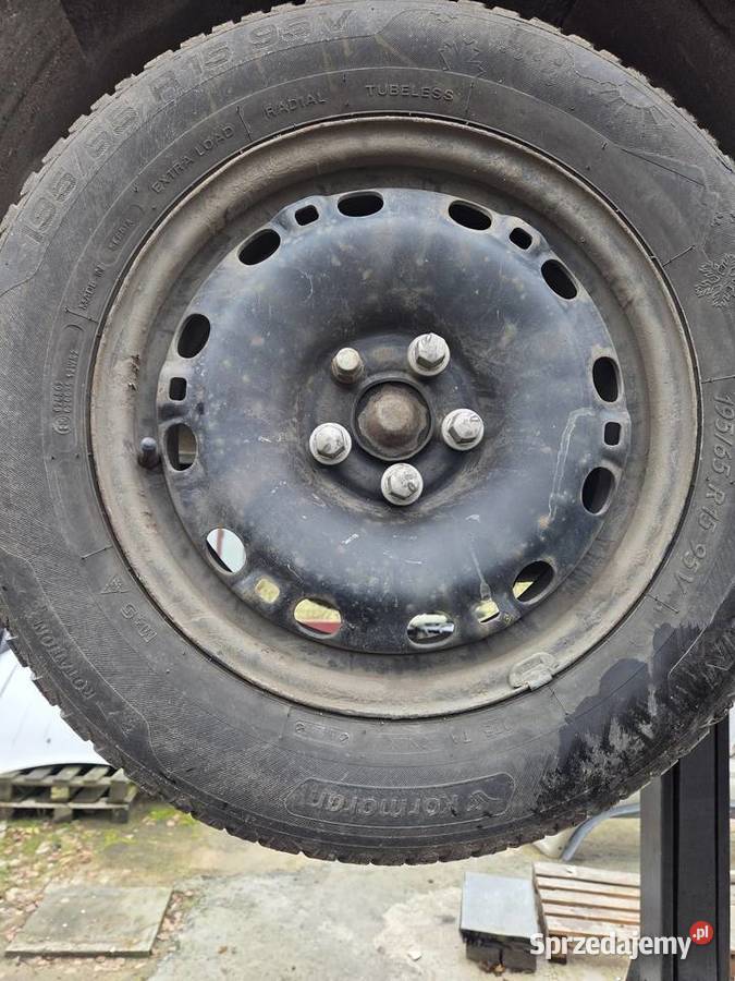 KOŁA Z OPONAMI ZIMOWYMI CHRYSLER PT CRUISER 0110 Rok produkcji 2007 Kawnice sprzedam