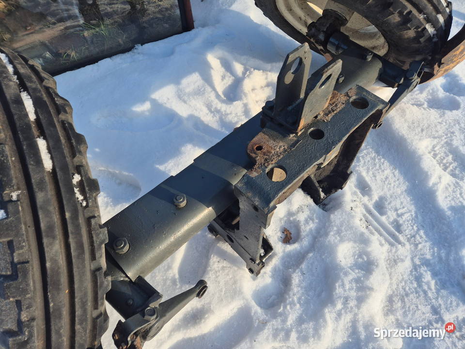 Przednia oś Ursus C330 kołyska koła błotniki Bucze sprzedam