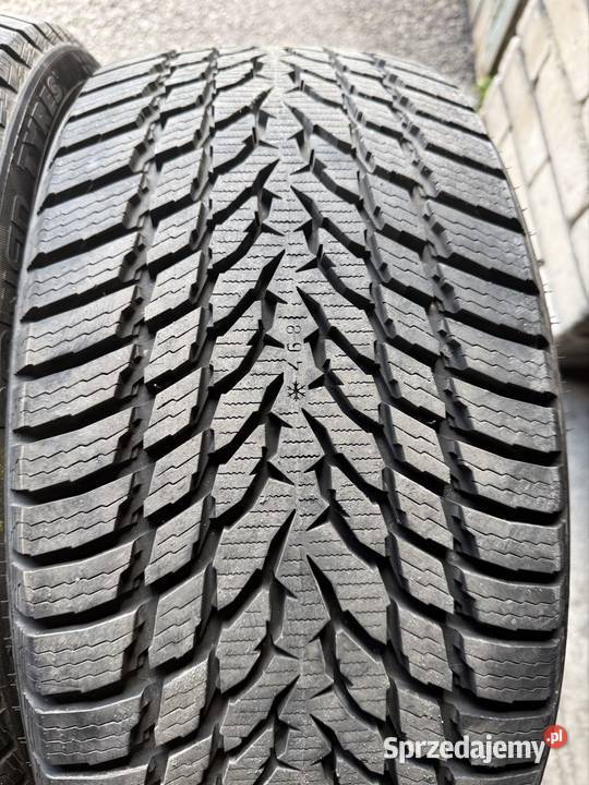 Opony Zimowe 23540R19 NOKIAN SNOWPROOF 1 Trzyciąż