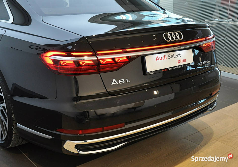 Audi A8 60TFSI e Quattro Long BO Advance czarny
