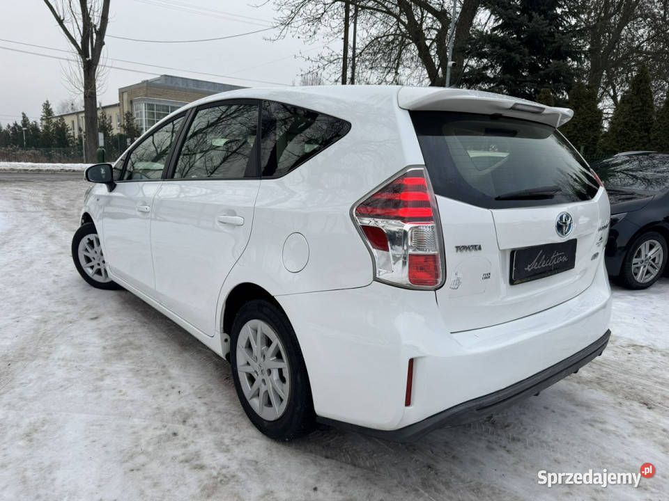 Toyota Prius 18 HSD 136 7 osób Full LED Serwis Otwock Mały
