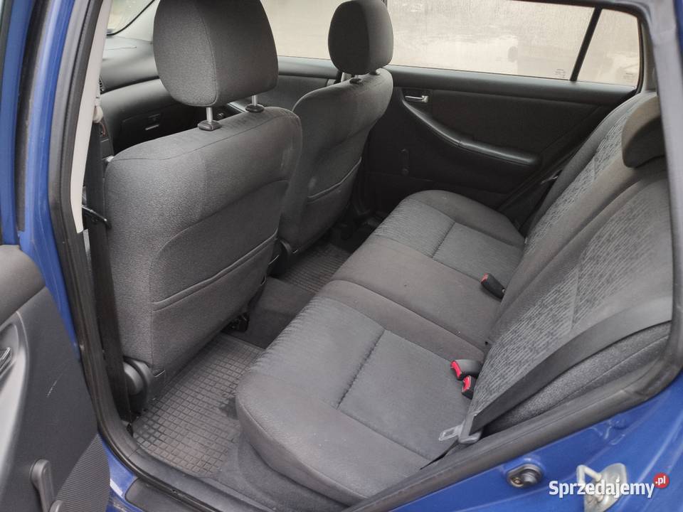 Toyota Corolla E12 kombi hak 97KM Siennica