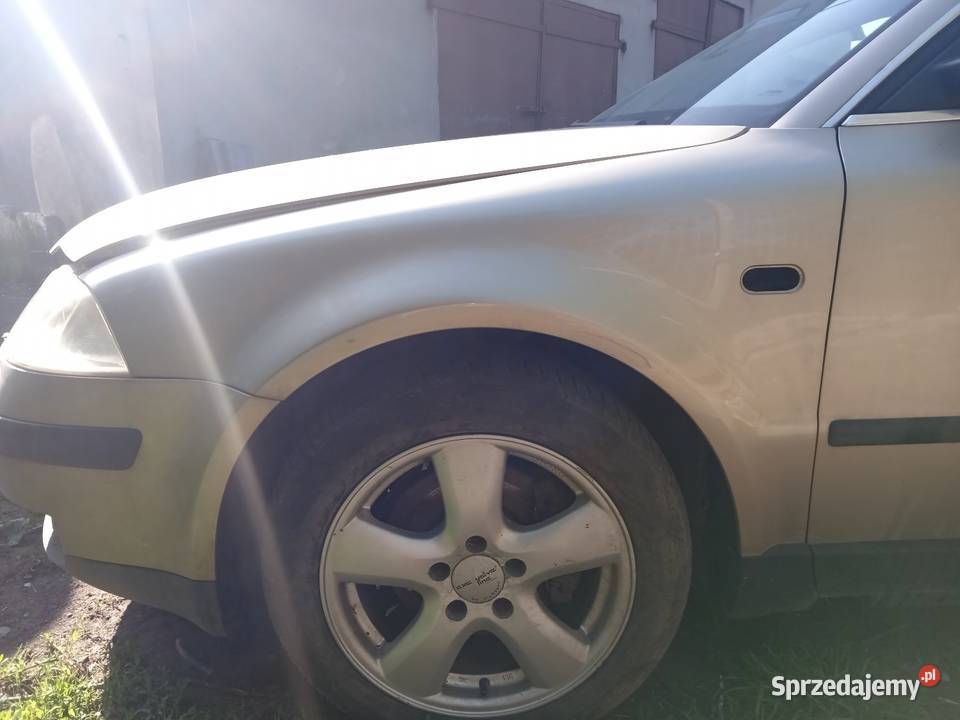 Passat B5 FL lift błotnik lewy przód łódzkie Teolin