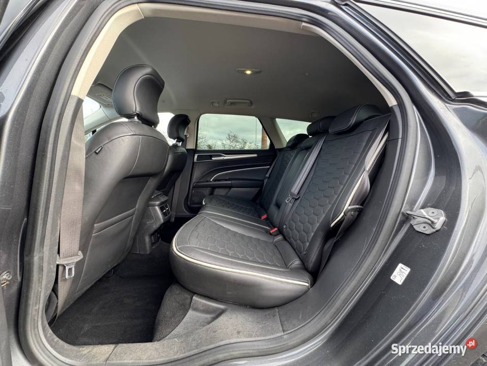 Ford Mondeo Vignale 20 Diesel 180 Sprzedam Ford sprowadzony Trzebiatów
