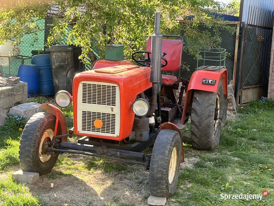 Ciągnik SAM Aro 27 diesel c330 pługi brony itp Lublin sprzedam