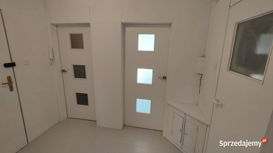 Sprzedam mieszkanie Pułaskiego 1 piętro 2 pokoje blok Łask