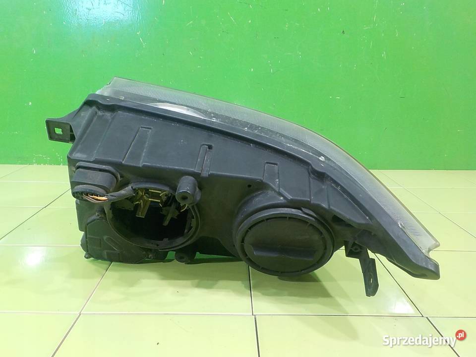 VW CRAFTER I 25 TDI 09r VAN lampa lewa przod mazowieckie Suków sprzedam